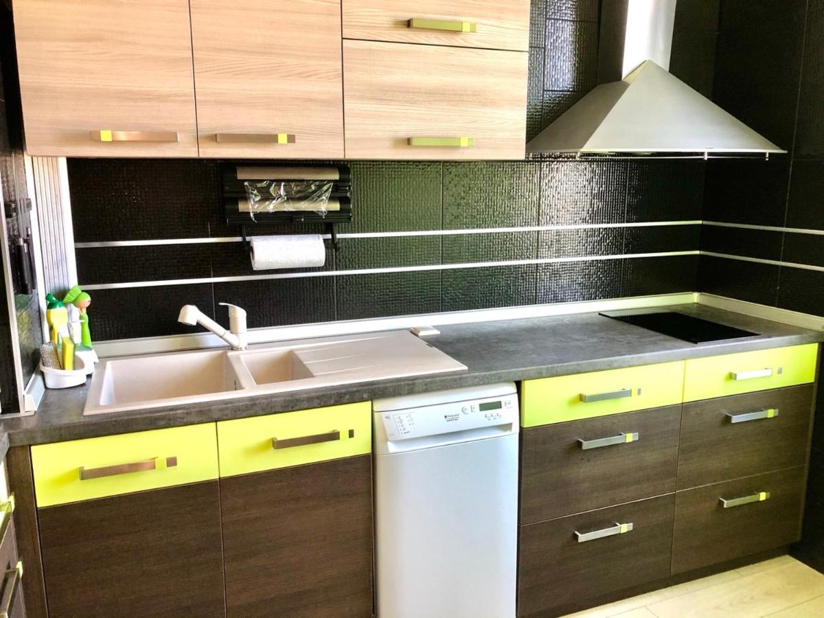 Avelov Art Apartment Burgas City Exterior foto